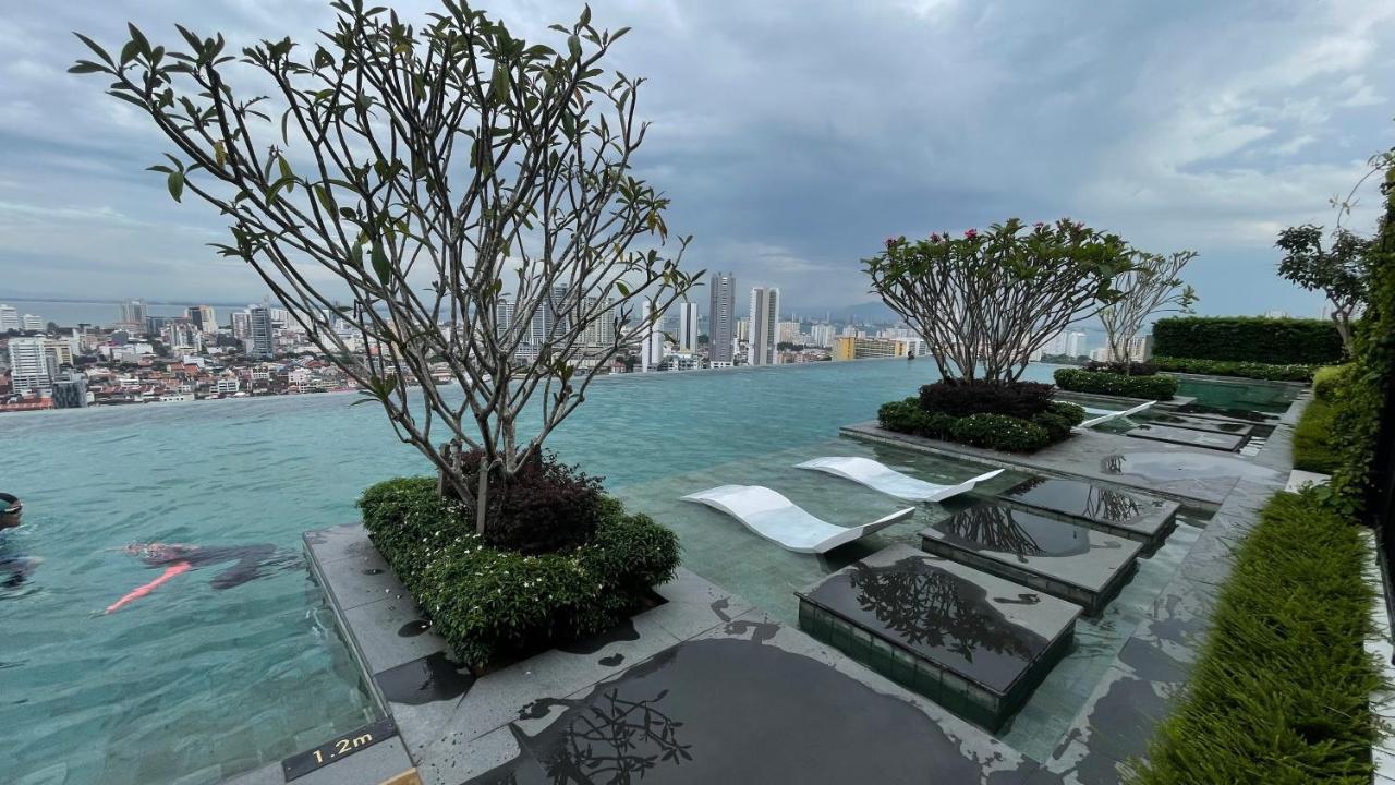 Apartment 2br Luxury #rooftoppool #beacon *