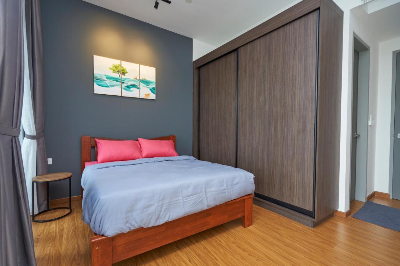 Apartment 2br Luxury #rooftoppool #beacon