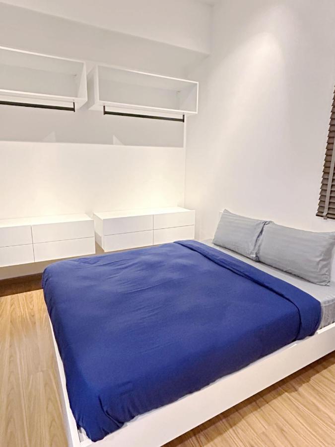 2br Luxury #rooftoppool #beacon Apartment George Town
