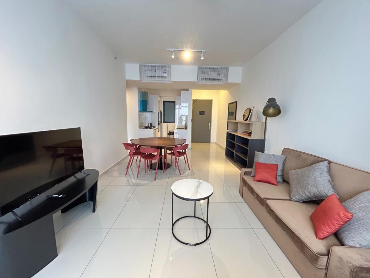 Apartment 2br Luxury #rooftoppool #beacon *