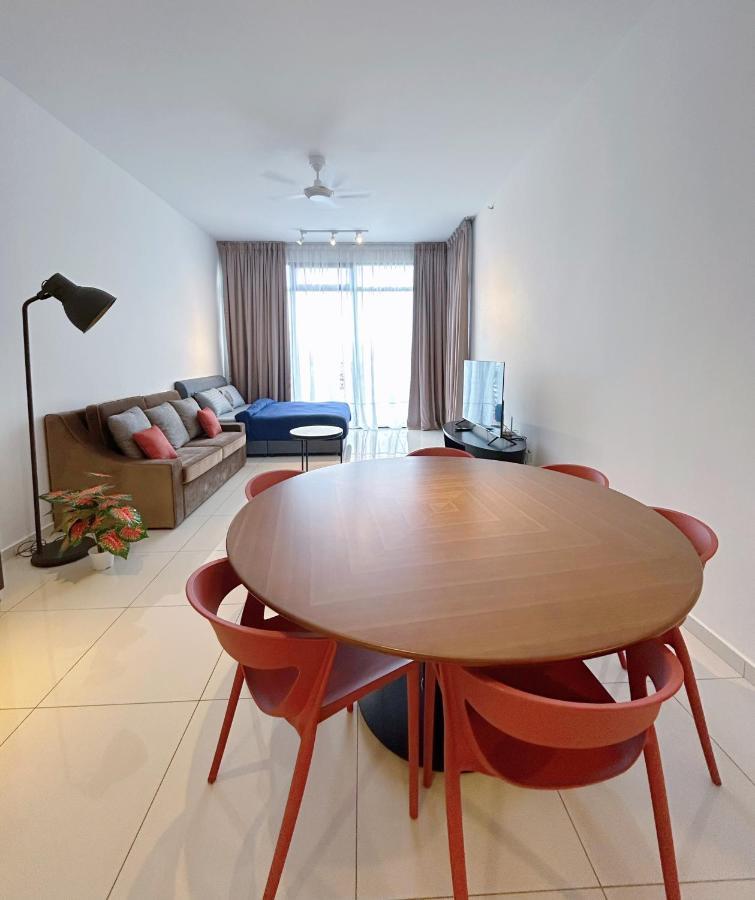 Apartment 2br Luxury #rooftoppool #beacon *