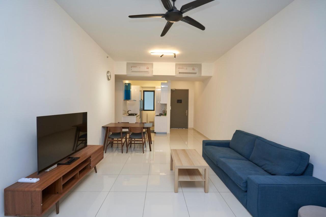 2br Luxury #rooftoppool #beacon Apartment George Town